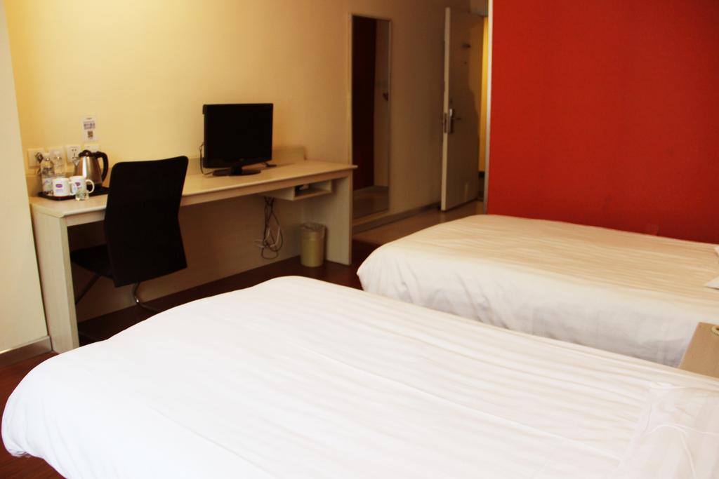 Hanting Hotel Changchun Qimao City Cameră foto